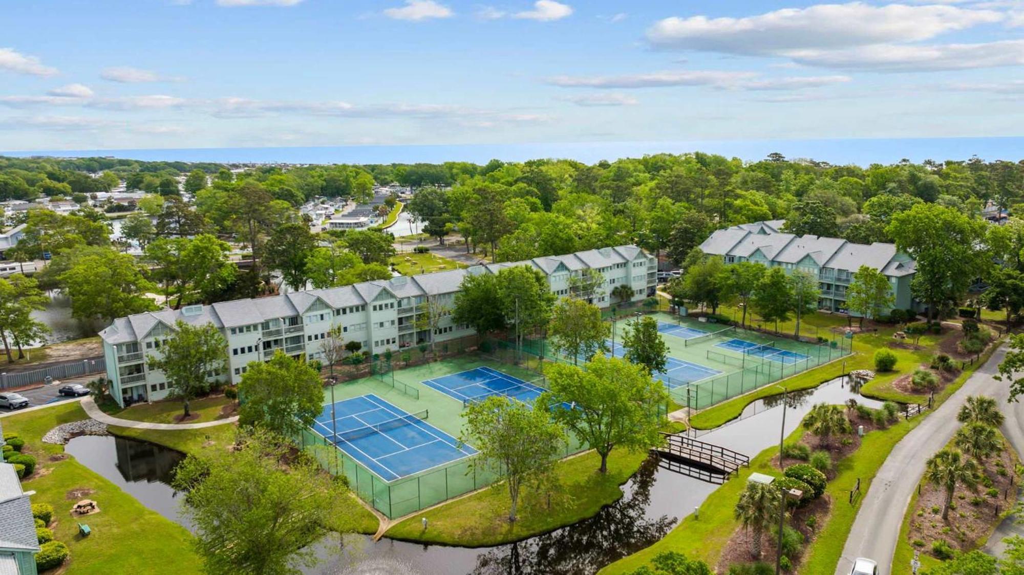 Gorgeous Ocean Views Patio Oasis Amenities