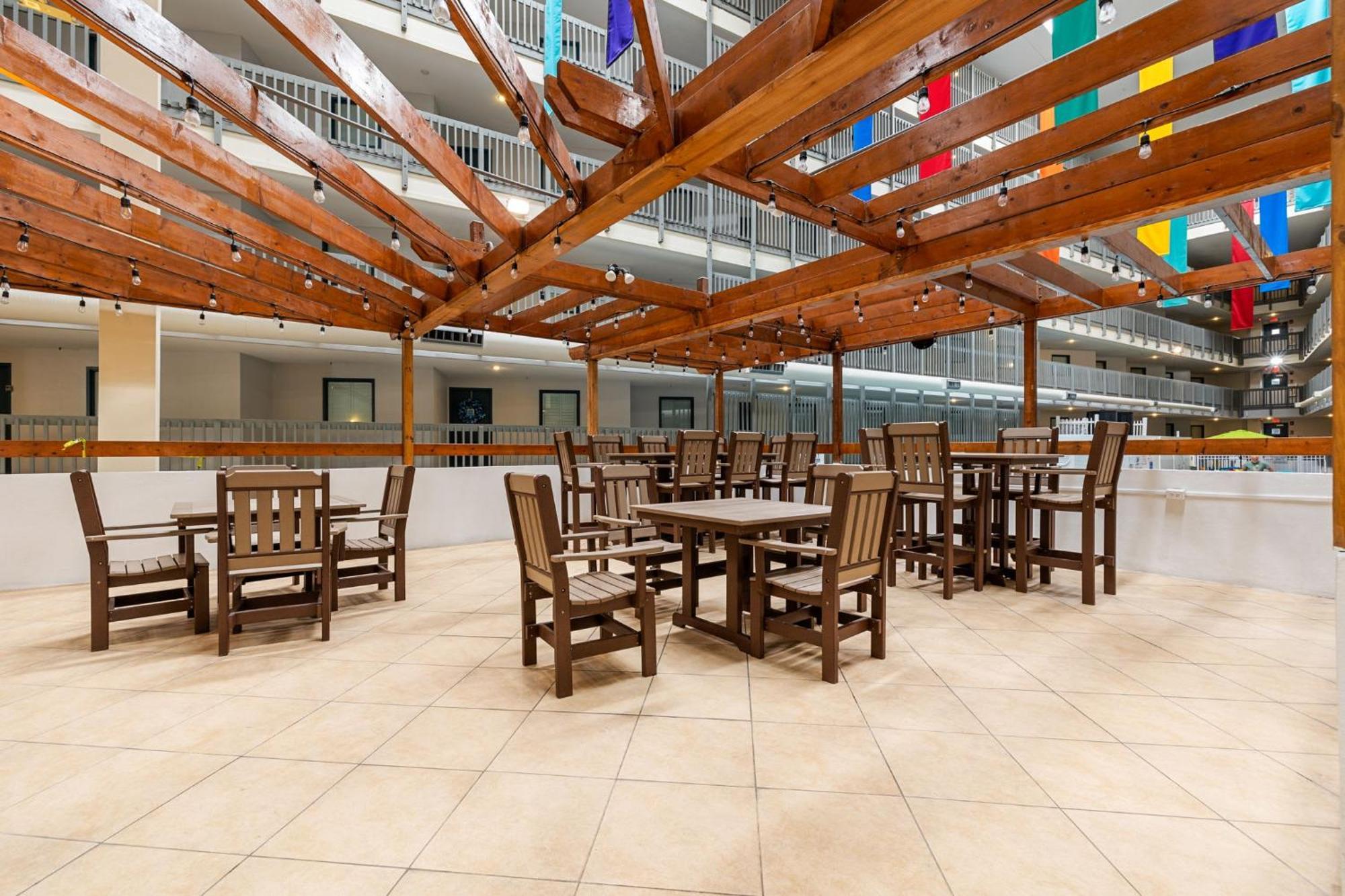Gorgeous Ocean Views Patio Oasis Amenities Holiday home