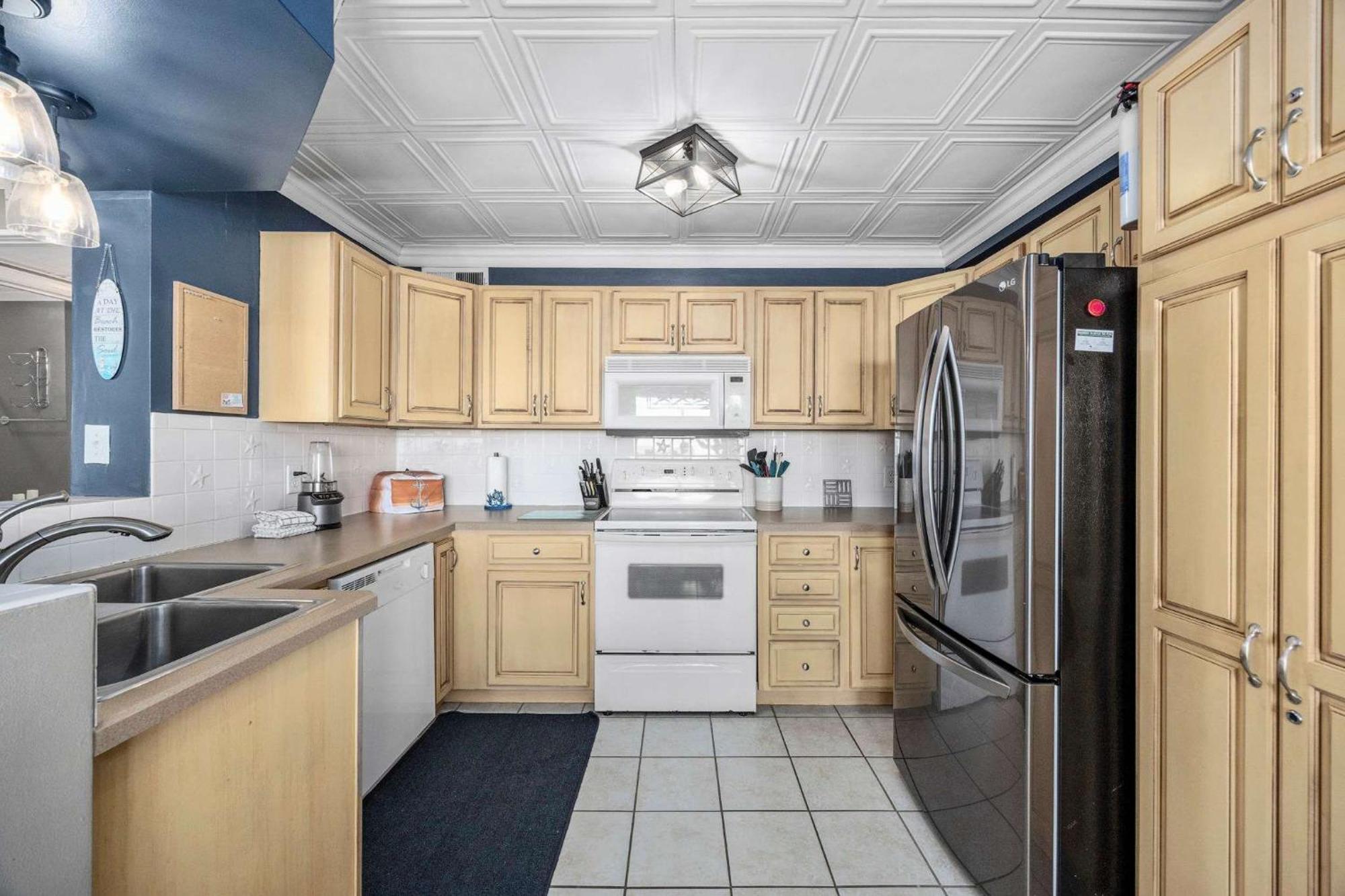 Holiday home Gorgeous Ocean Views Patio Oasis Amenities *