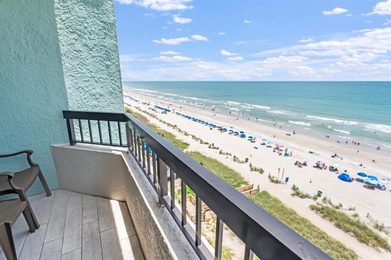 Holiday home Newly Renovated, Oceanfront, Pools,fantastic View! Myrtle Beach