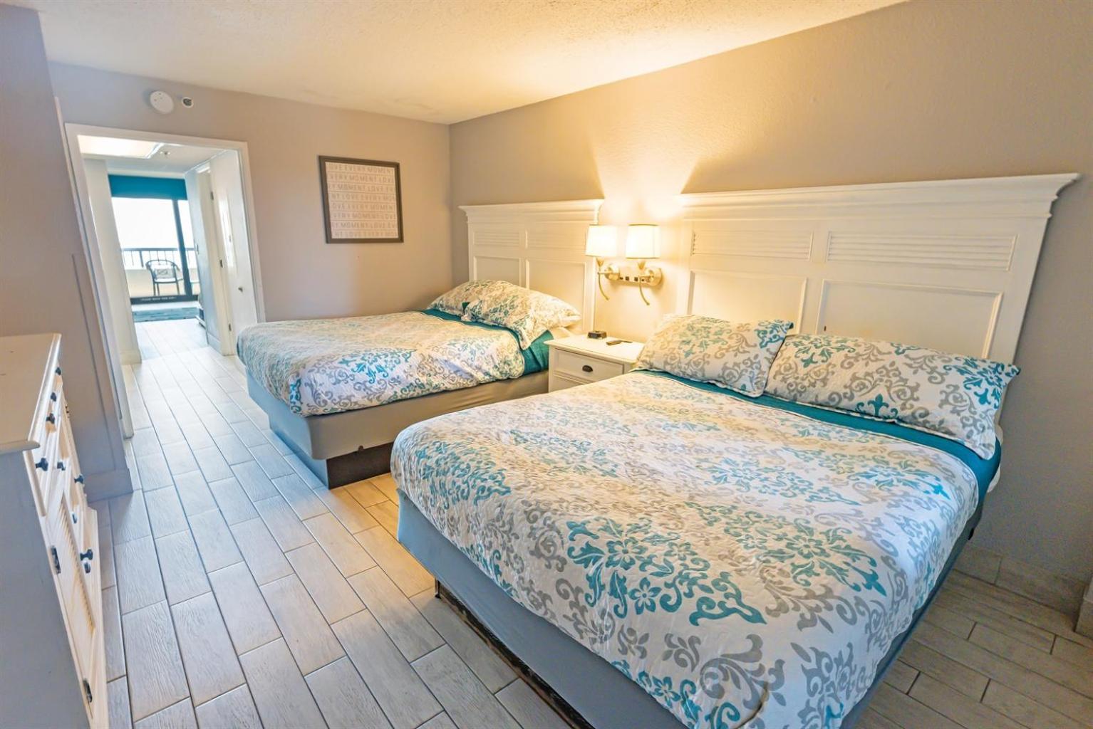 Newly Renovated, Oceanfront, Pools,fantastic View! *