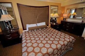Units At Caravelle By Elliott 3* Myrtle Beach