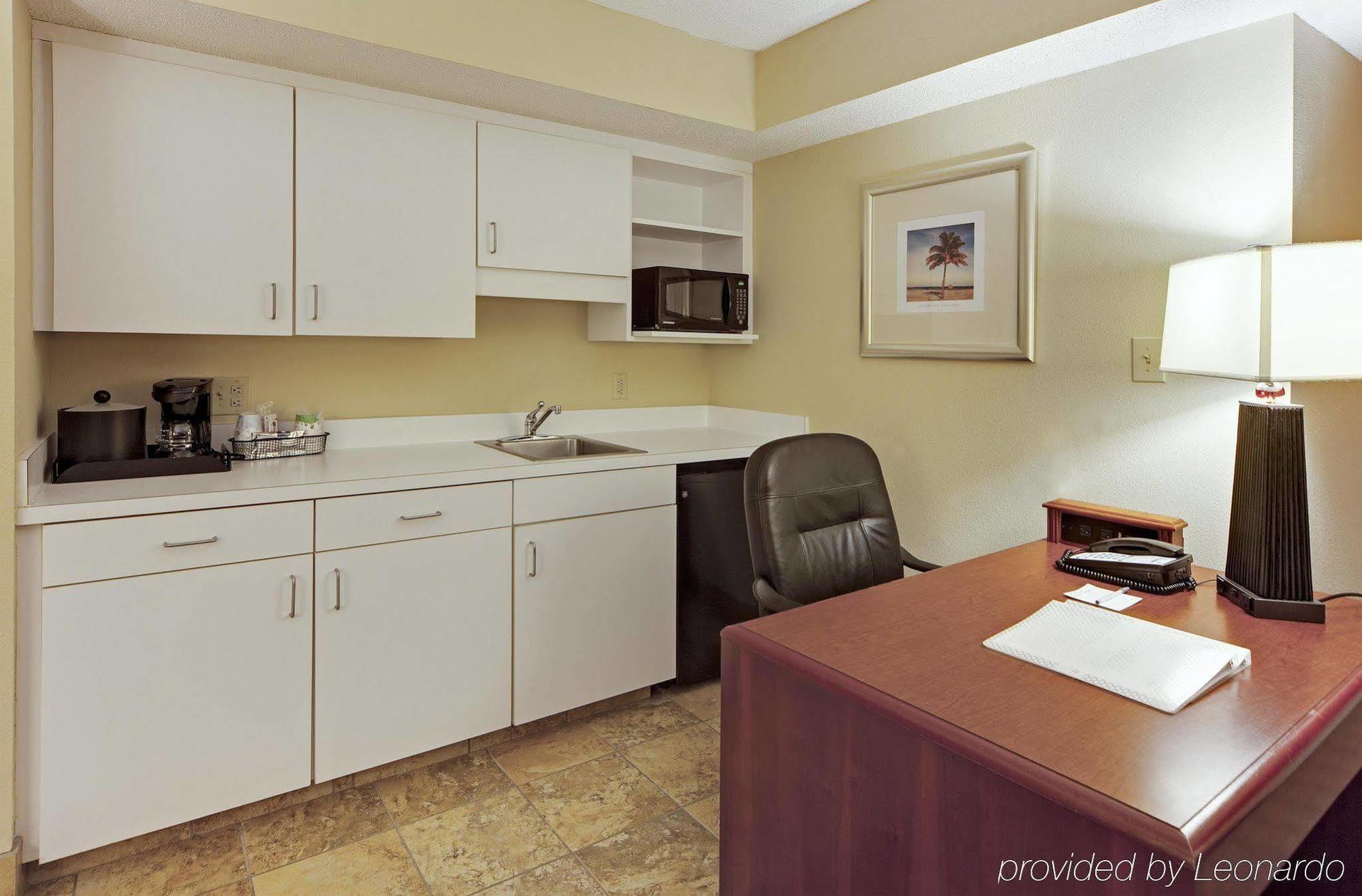 Hampton Myrtle Broadway At The Hotel 3*