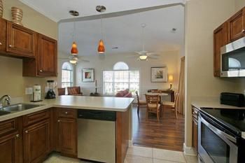 Myrtlewood Apartment *