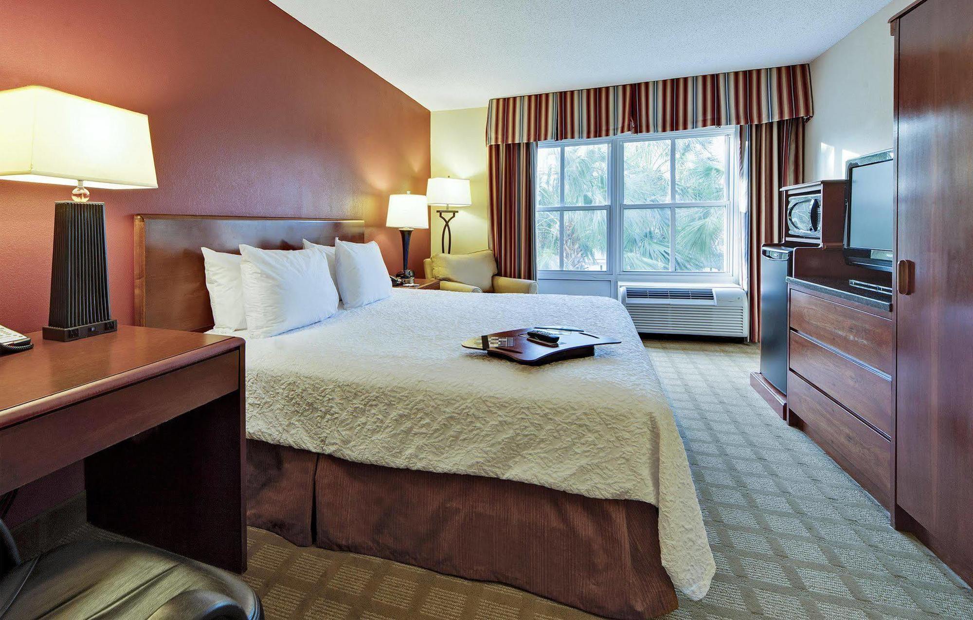 Hampton Myrtle Broadway At The 3* Myrtle Beach