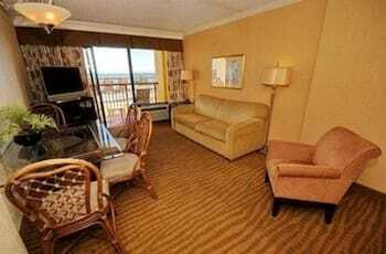 Hotel Units At Caravelle By Elliott