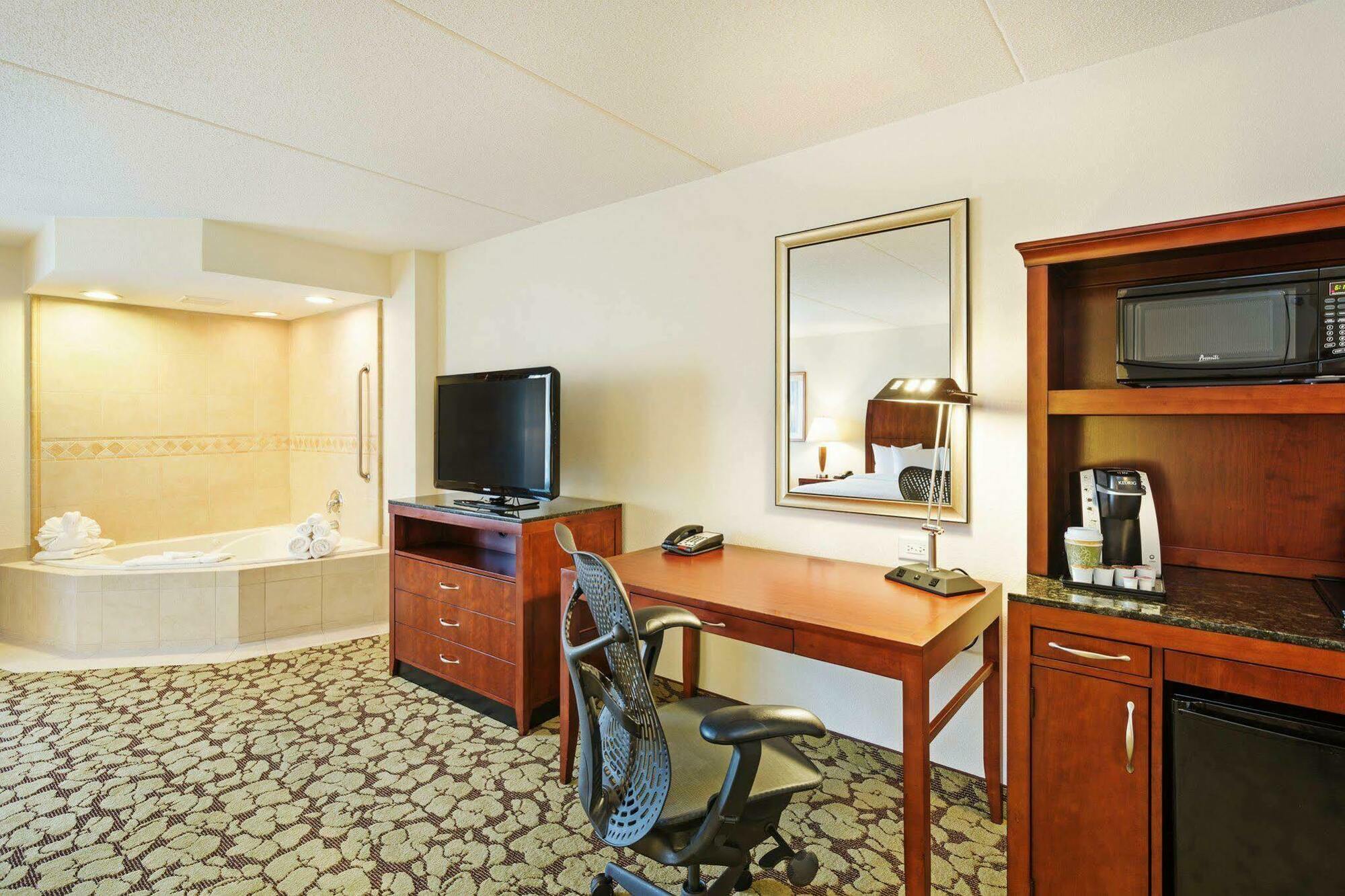 Hotel Hilton Garden Myrtle Beach/coastal Grand Mall 3*