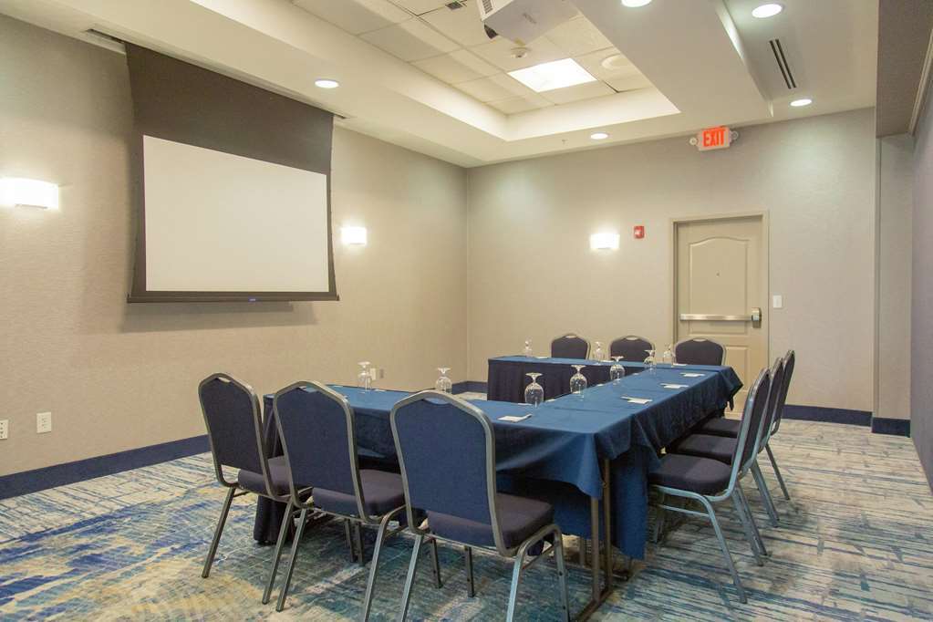 Hilton Garden Myrtle Beach/coastal Grand Mall