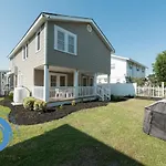Cherry Grove Cottage Up