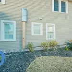 Cherry Grove Cottage Up