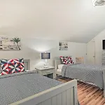 Myrtle Beach Condo Balconies, Walk To Beach!