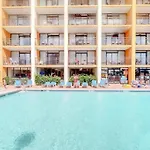 *Oceanfront Beauty!* King, Pools, Lazy River, Hot Tubs*M61