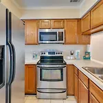 Coastal Vacation Rental - 2 Mi To Huntington Beach