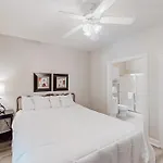 Magnolia Lake 104