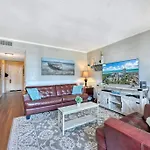 Family Friendly, Cozy, Home At The Beach