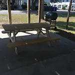Surfside Beach/ Capt. Jacks ~50 Ft From Beach 3Br/3Ba