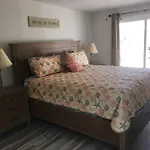 Surfside Beach/ Capt. Jacks ~50 Ft From Beach 3Br/3Ba