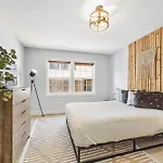Feel At Home A 3 Minute Walk From The Beach