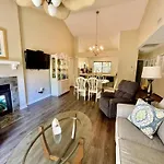 Exquisite 3 Bedroom, 3 Bath Villa - 19E West Hyde Park - Kingston Plantation Villa