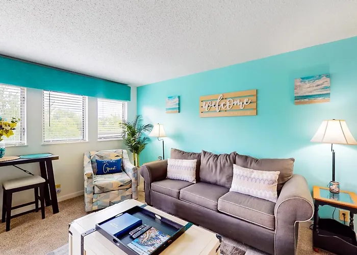 Sunny Coastal Cottage