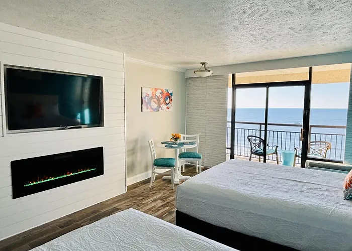 Sea La Vie Oceanfront Studio