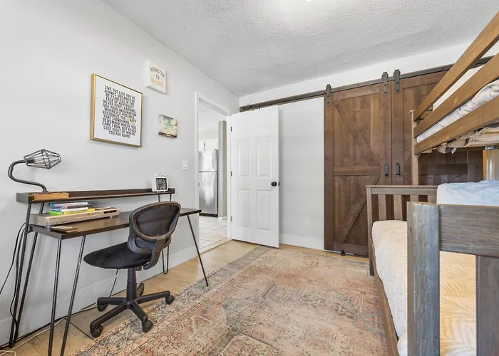 Feel At Home A 3 Minute Walk From The Beach