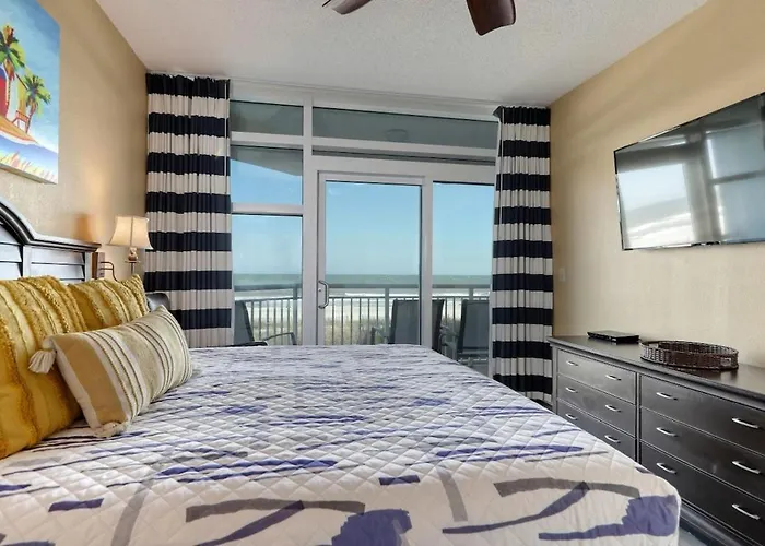 2501 S Ocean Blvd, 0101 - Ocean Front Sleeps 4