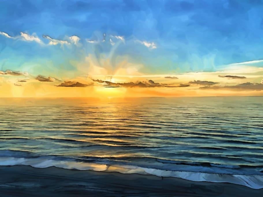 Luxurious Fully Renovated 12th Story Ocean Front * Myrtle Beach
