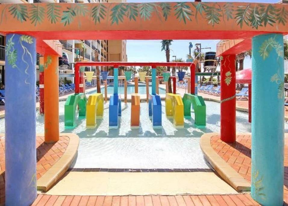 *oceanfront Beauty!* King, Pools, Lazy River, Hot Tubs*m61 Apartment