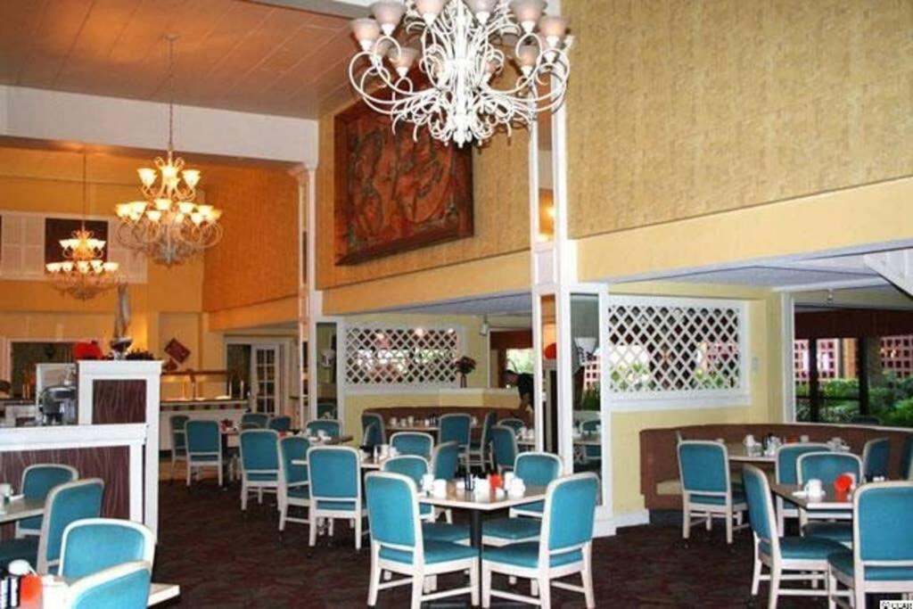 *oceanfront Beauty!* King, Pools, Lazy River, Hot Tubs*m61 Apartment Myrtle Beach