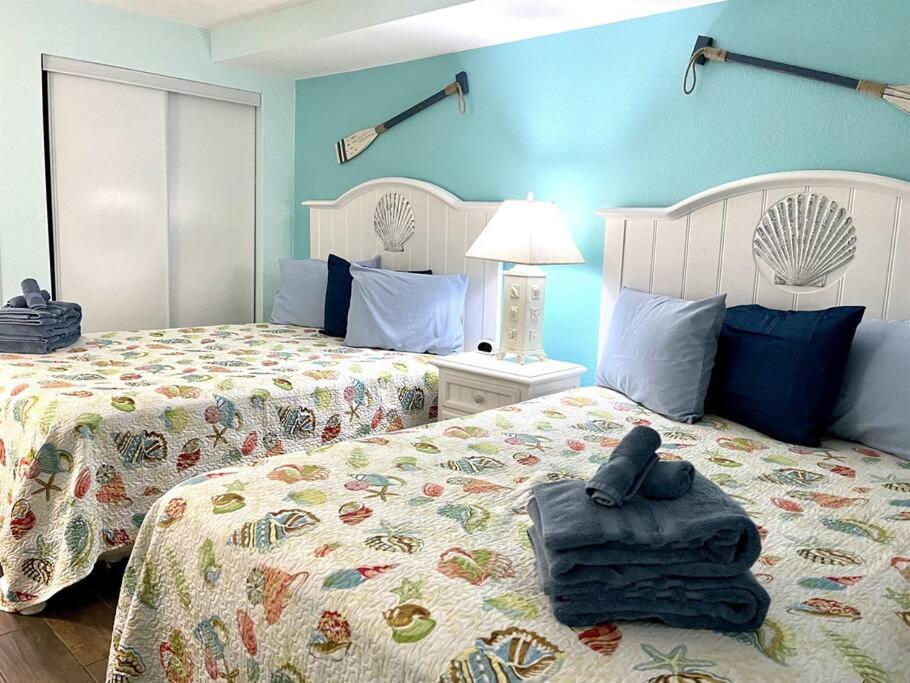 Apartment *oceanfront Escape*queen Beds*pools*beach*hot Tubs*j71 Myrtle Beach