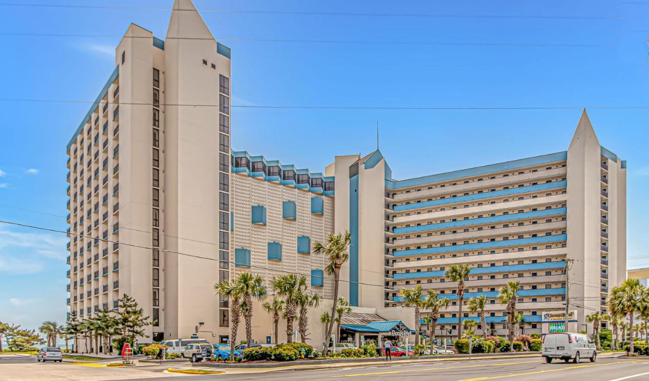 Ocean Reef - Direct Oceanfront - Nicely Updated! Perfect For 2-4 Guests! Unit 303