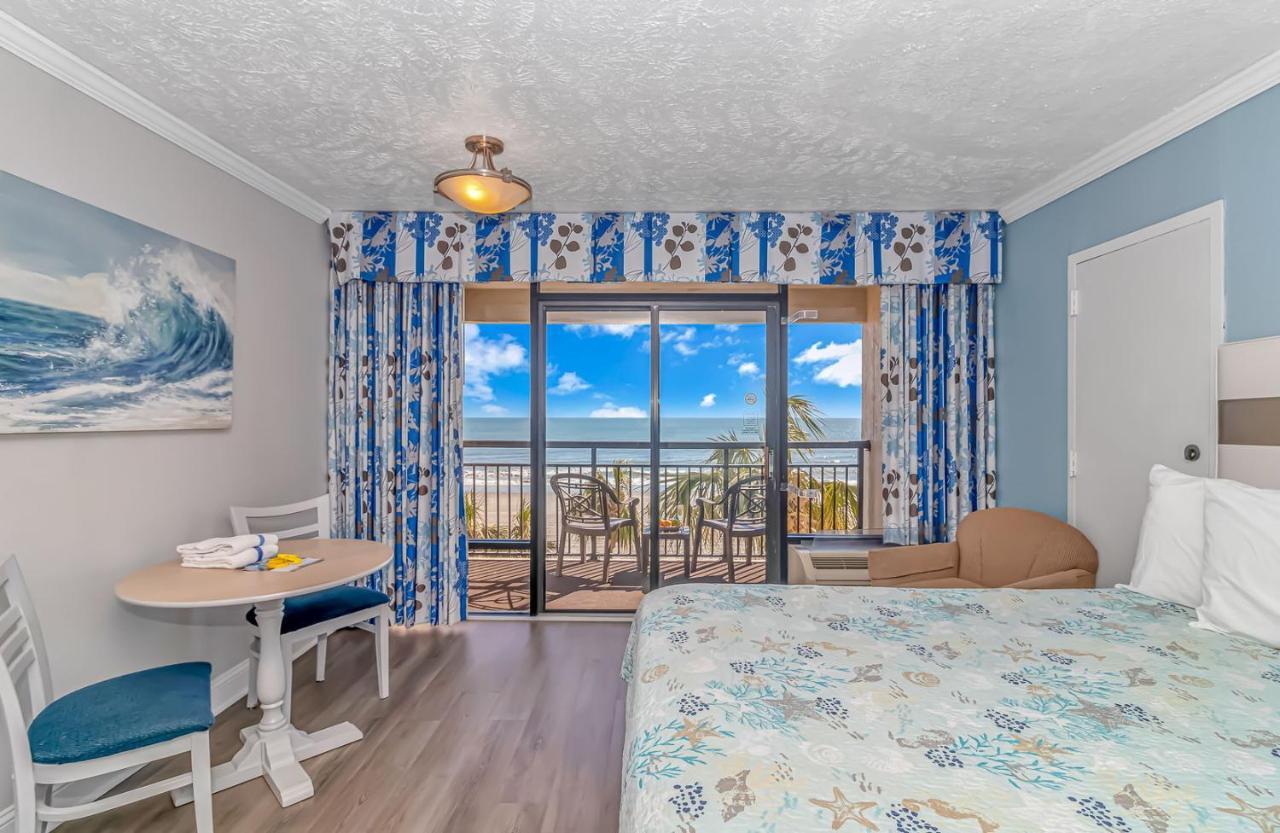 Ocean Reef - Direct Oceanfront - Nicely Updated! Perfect For 2-4 Guests! Unit 303 Holiday home