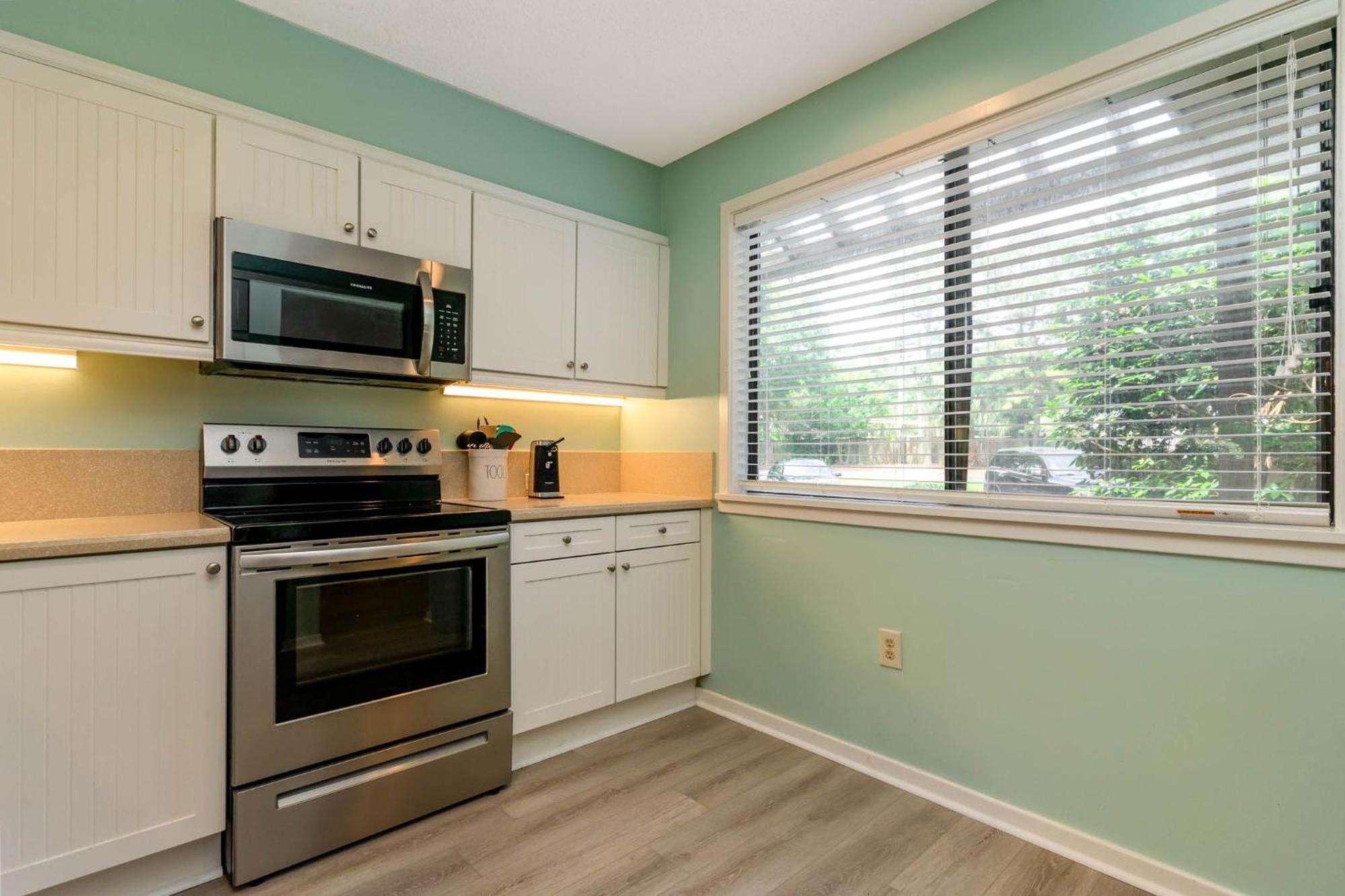 Splendid And Spacious 3 Bedroom - 15c Richmond Park - Kingston