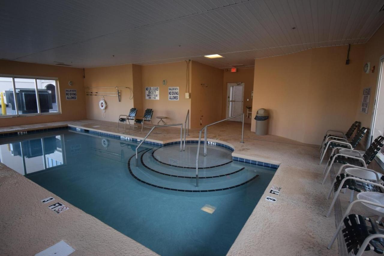 Crescent Shores S 1811 Apartment *