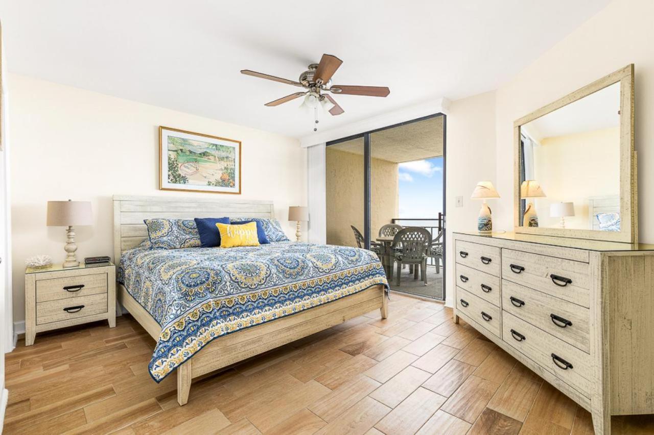 Surf Master, Unit 1005 Holiday home