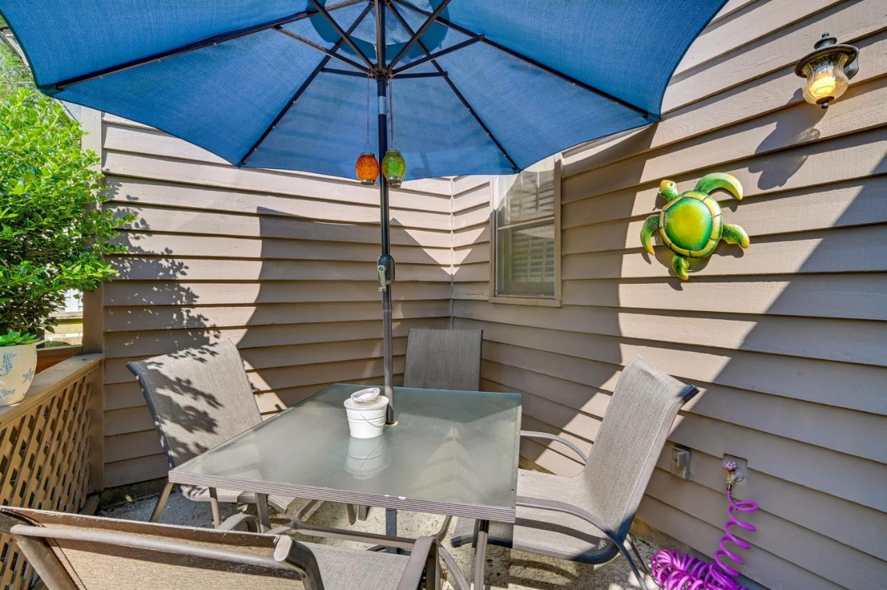 Coastal Vacation - 2 Mi To Huntington Holiday home Myrtle Beach