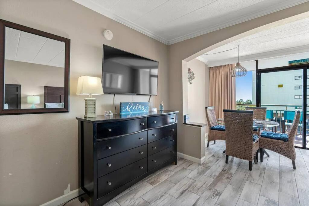 Relaxing Oceanview With Full Kitchen In 306 *
