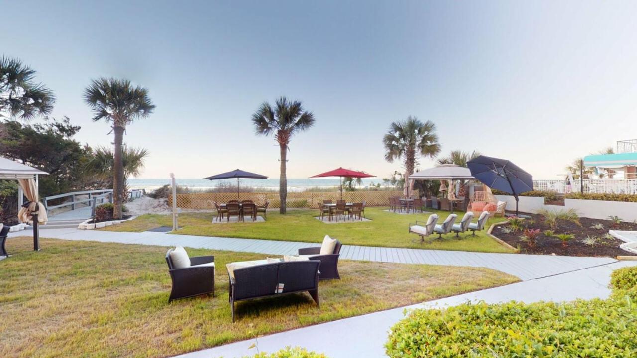 Willow Bay Hotel
