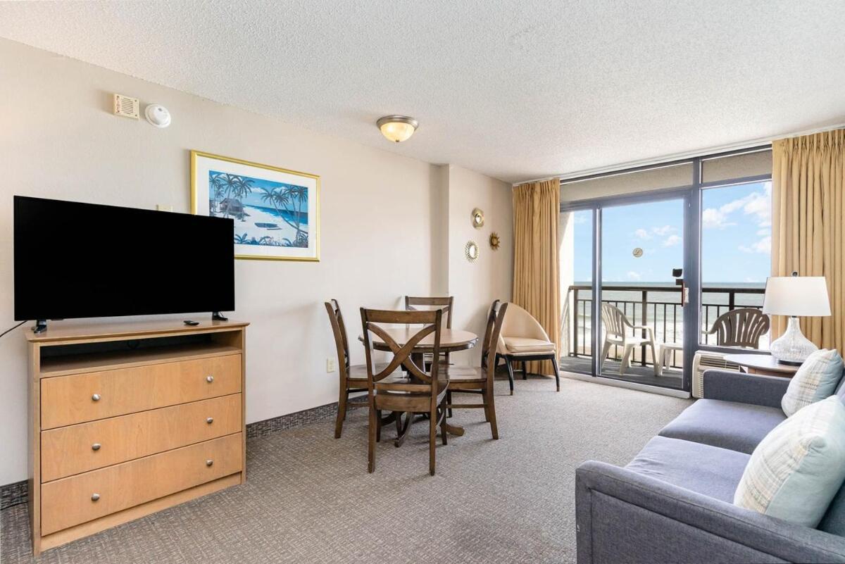 Direct Oceanfront Views, 4ppl * Myrtle Beach
