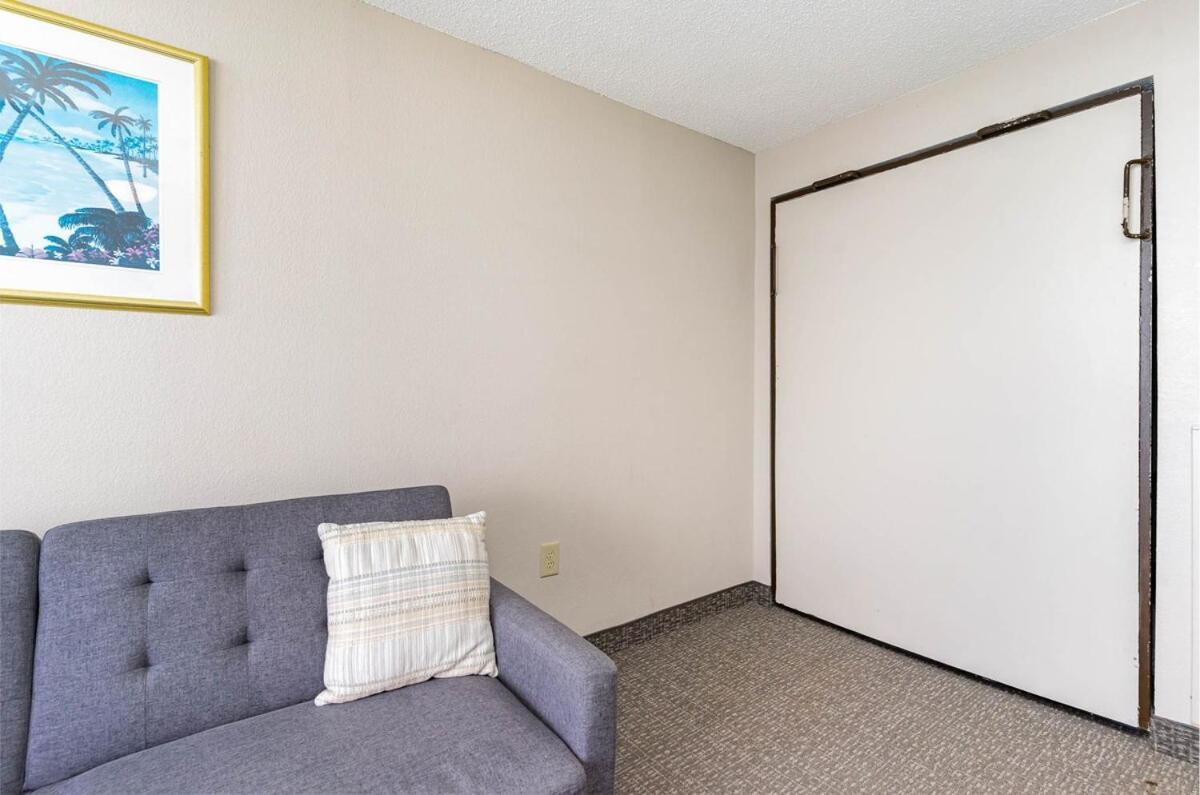 Apartment Direct Oceanfront Views, 4ppl Myrtle Beach