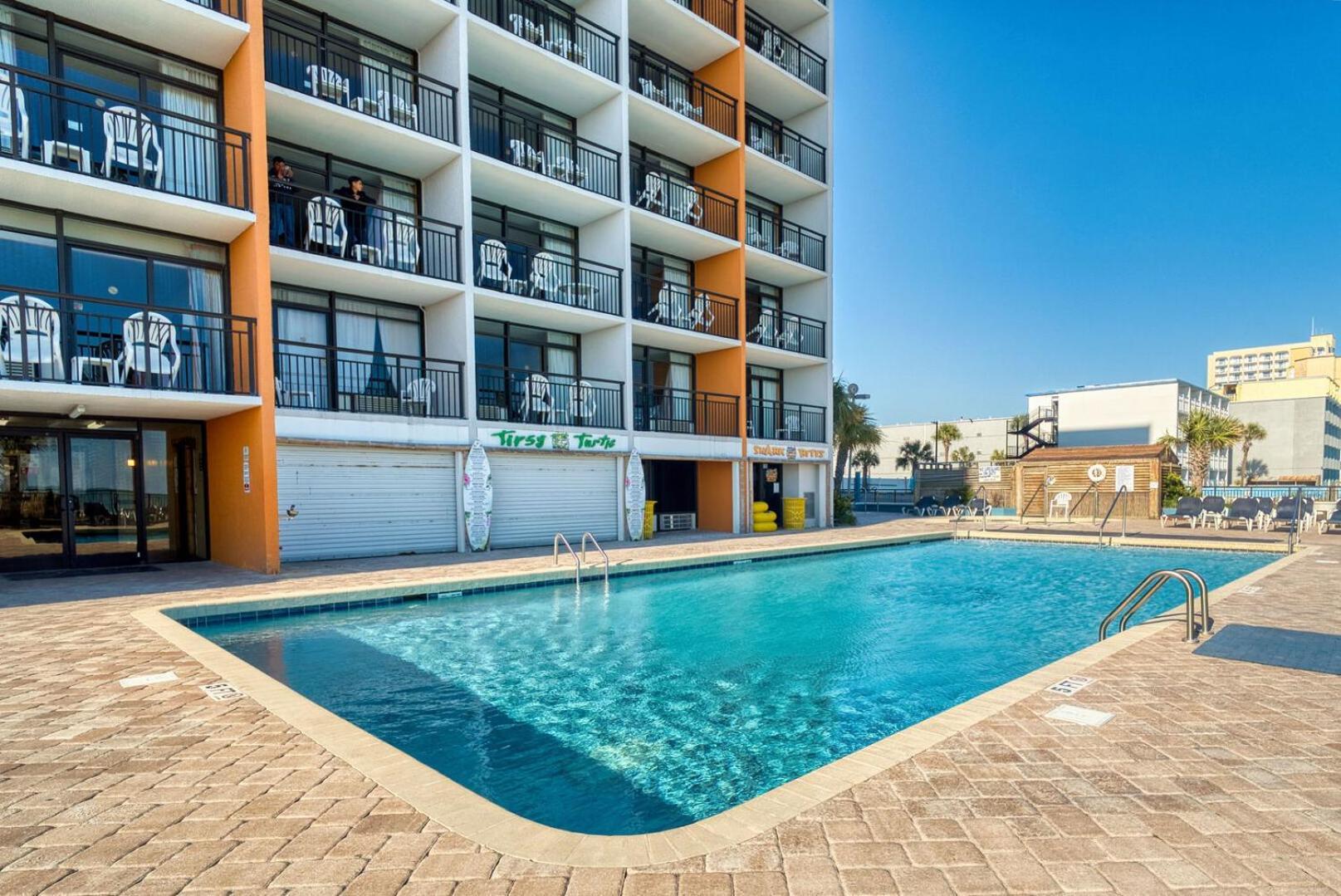Absolutely Stunning! Newly Renovated King With Led Fireplace - Landmark 1030 * Myrtle Beach