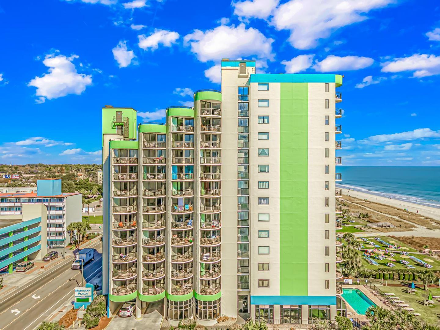Breathtaking Oceanfront Double Queen Suite! Meridian Plaza 701 - Perfect For 4 Guests! Holiday home Myrtle Beach
