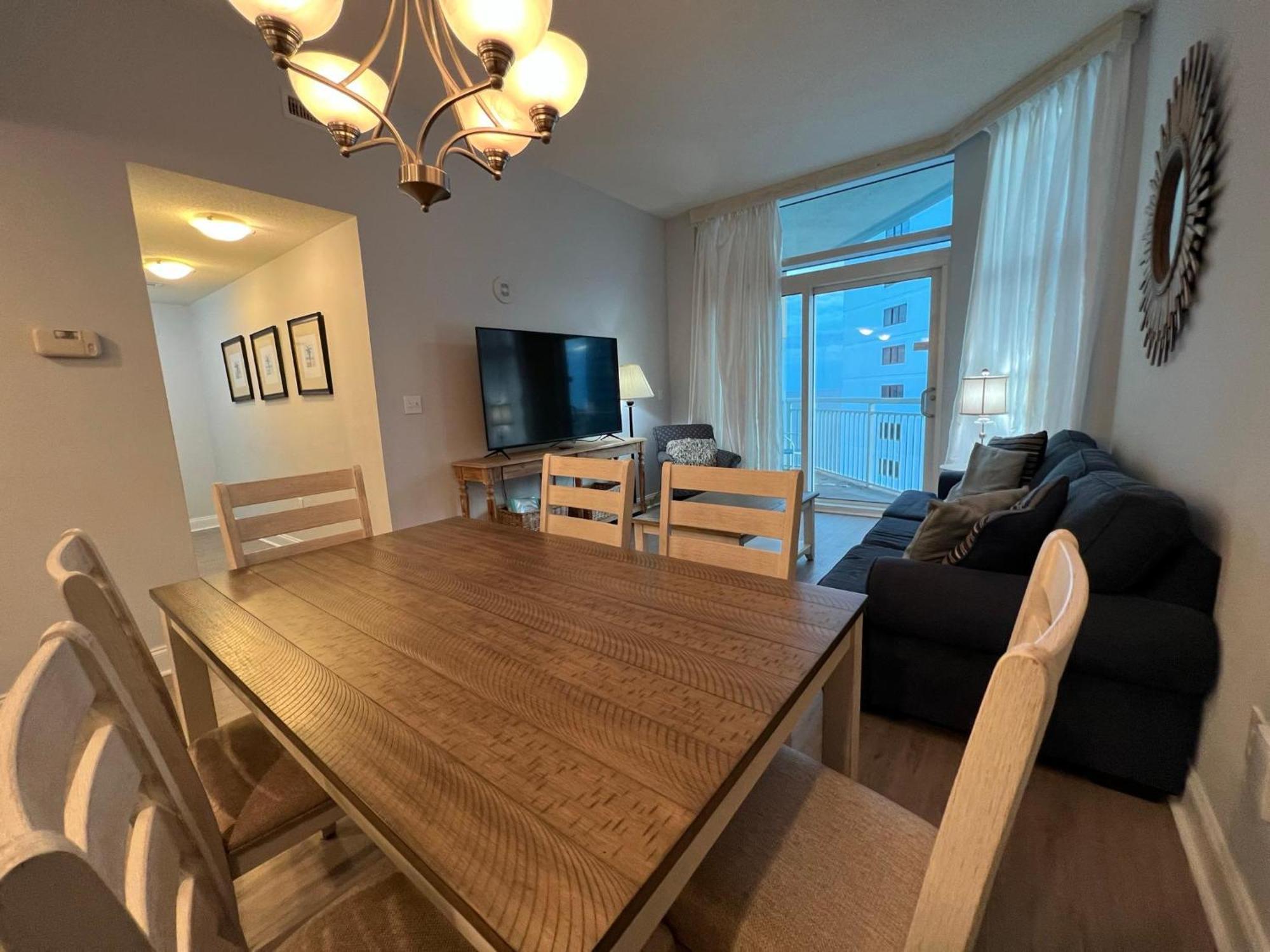 2501 S Ocean Blvd, 1215 - Ocean View Sleeps 8 Holiday home