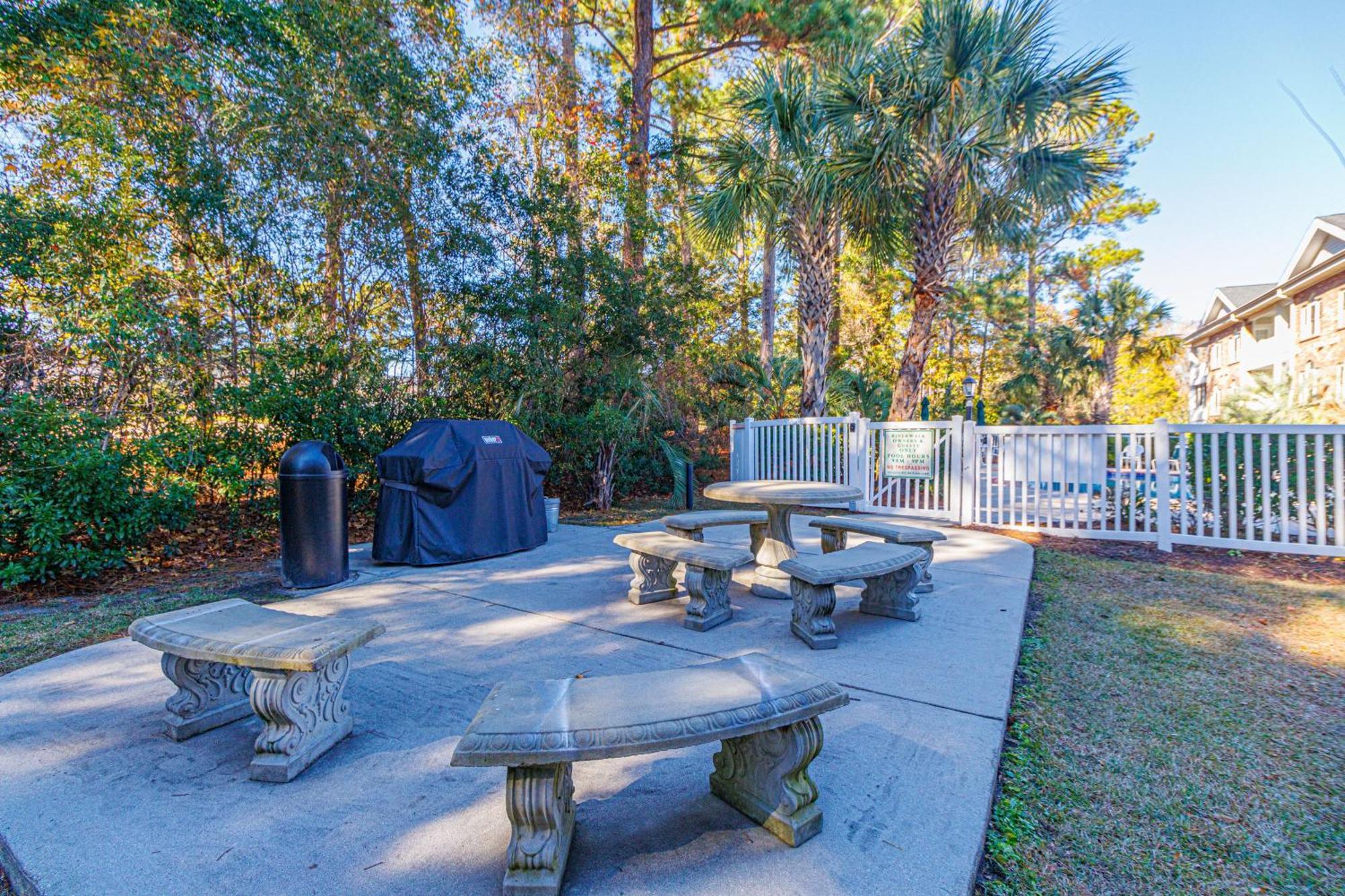 Holiday home Beautifully Updated Floor 1 Bedroom - Riverwalk At Arrowhead Country Club - Unit 302 Myrtle Beach