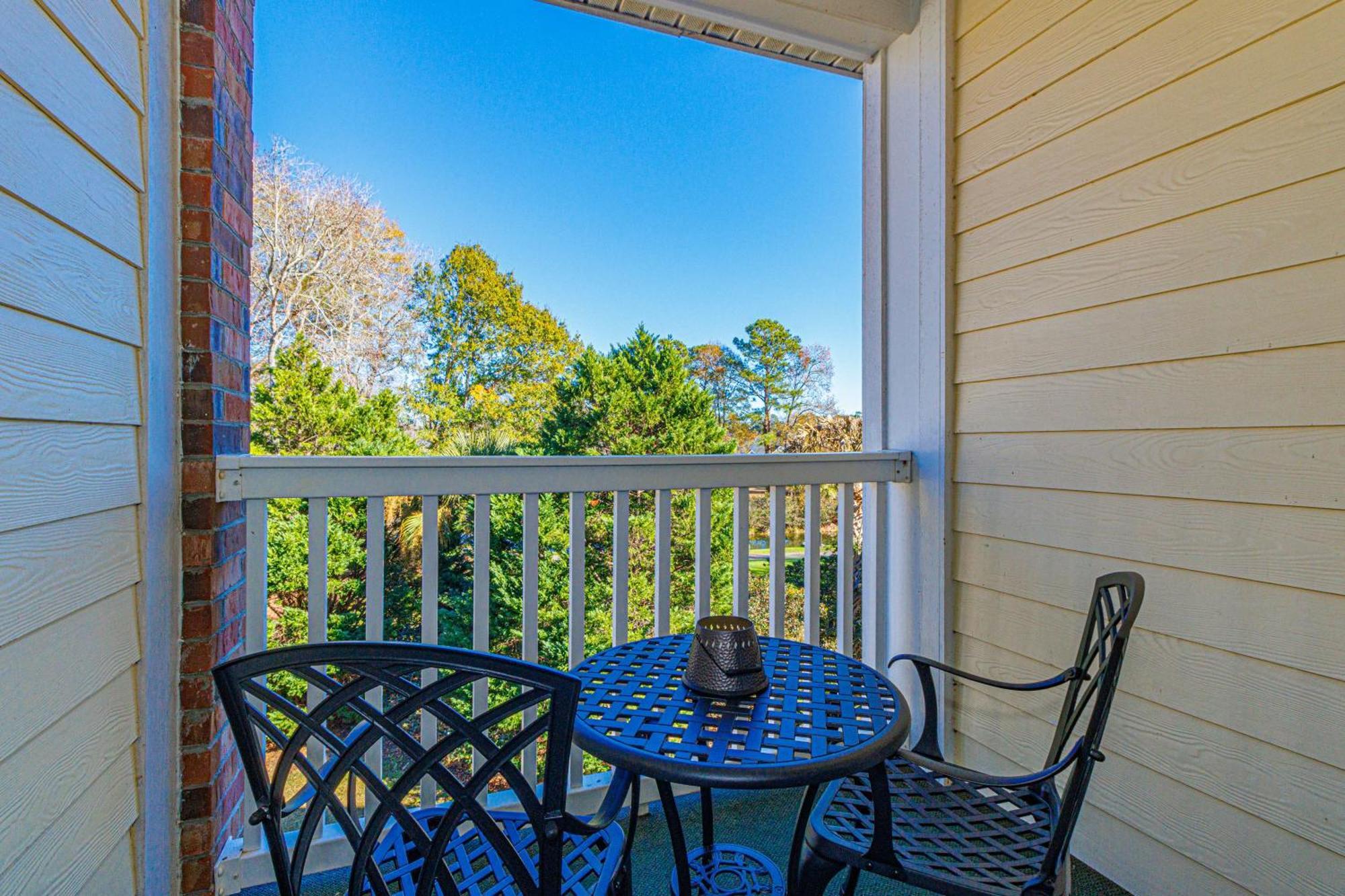 Holiday home Beautifully Updated Floor 1 Bedroom - Riverwalk At Arrowhead Country Club - Unit 302 Myrtle Beach