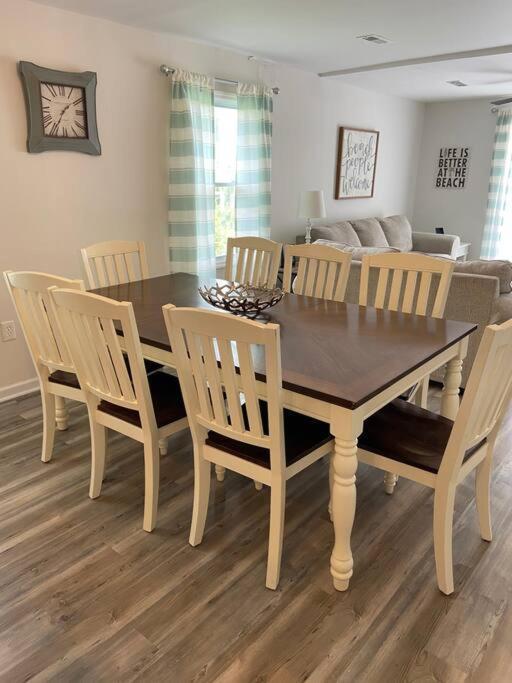 Holiday home Surfside Beach/ Capt. Jacks ~50 Ft From 3br/3ba