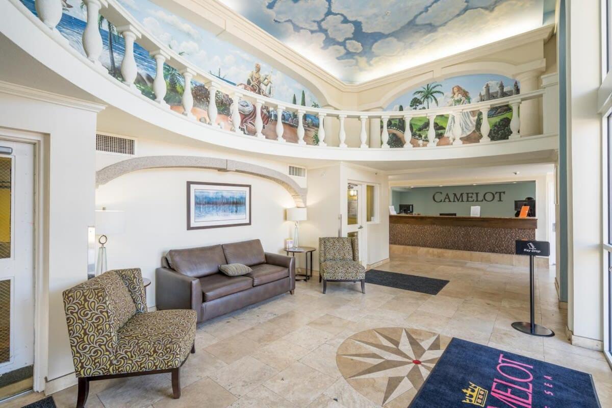 Holiday home 18th Floor Oceanfront-camelot By The Sea Myrtle Beach