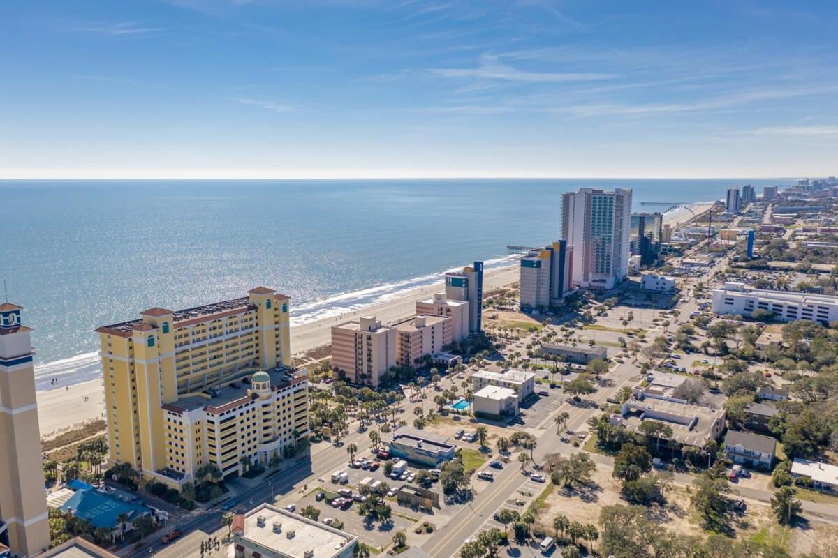 18th Floor Oceanfront-camelot By The Sea