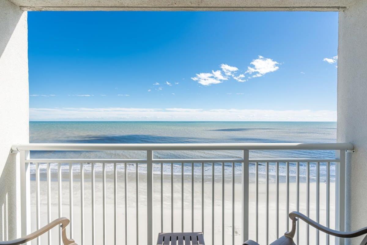 Holiday home 18th Floor Oceanfront-camelot By The Sea *